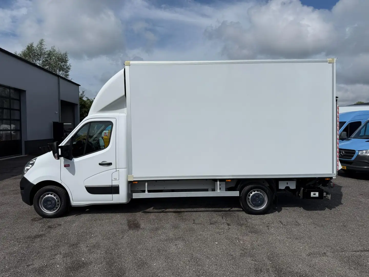 Renault Master 2.3 dCi 131PK Bakwagen 425x210x233 Laadklep Airco Blanco - 2