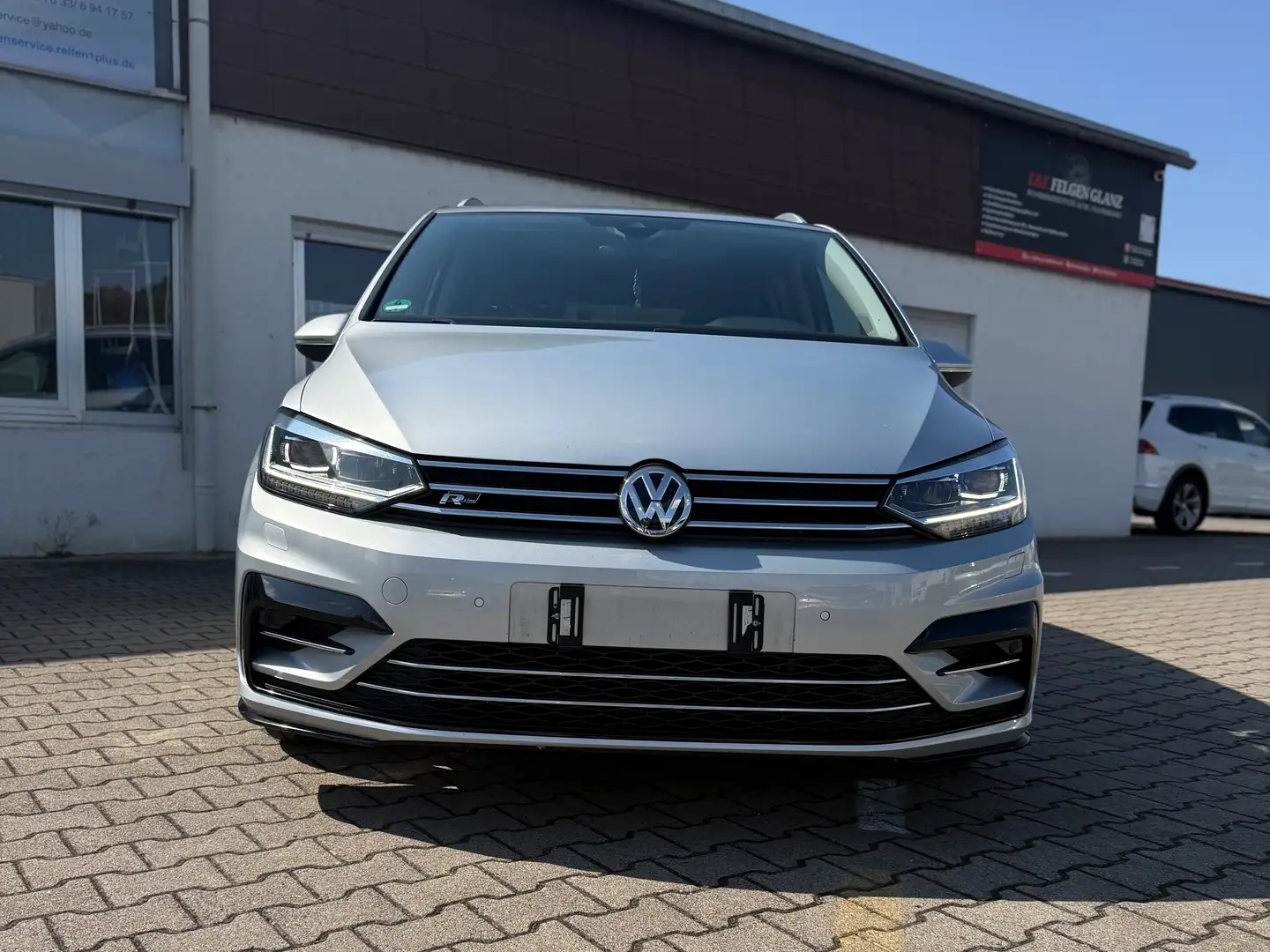 Volkswagen Touran Touran 1.8 TSI R Line ACC AHK 179ps - 2
