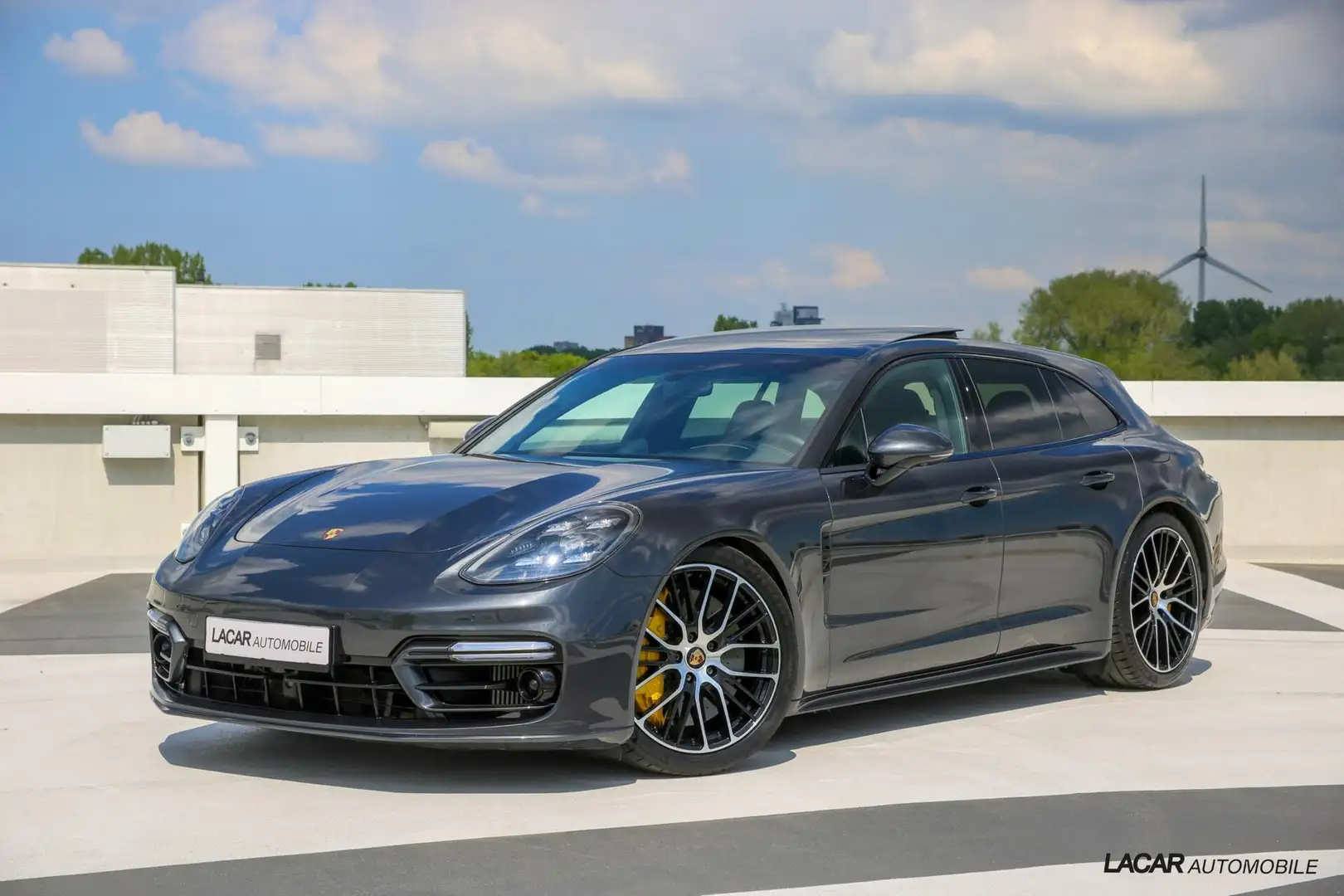 Porsche Panamera Sport Turismo 4.0 Turbo S E-Hybrid NL Auto Grijs - 1