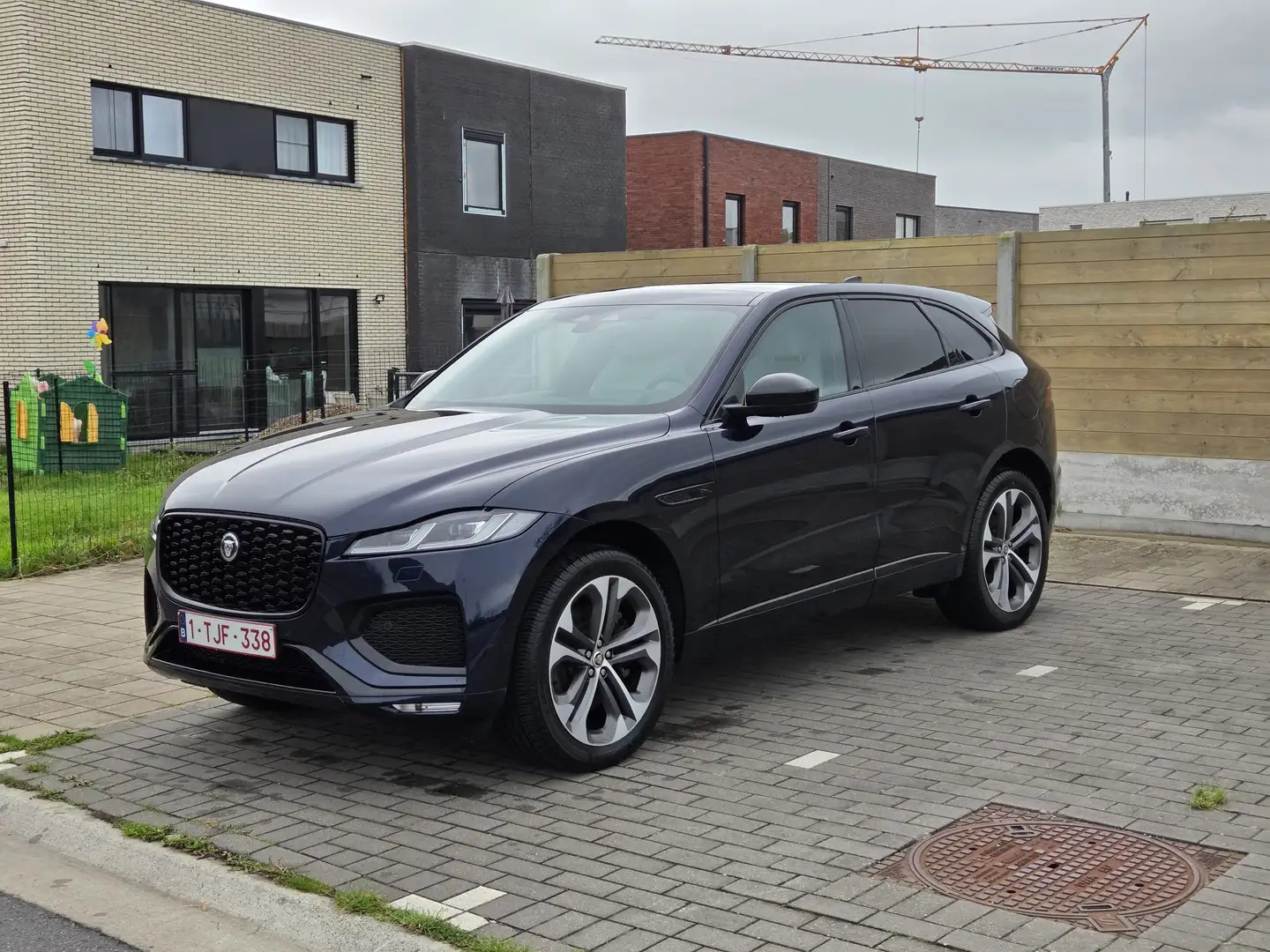 Jaguar F-Pace F-Pace P400e AWD R-Dynamic S Albastru - 1
