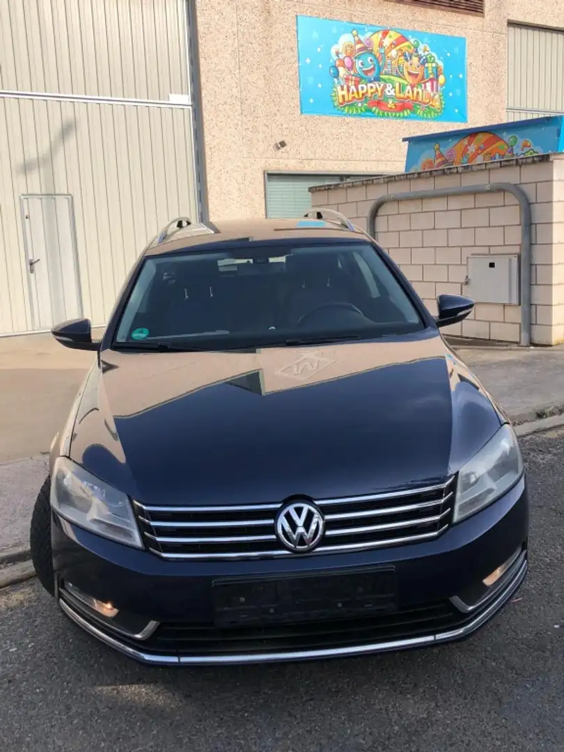 Volkswagen Passat 2.0TDI Exclusive BMT Noir - 2