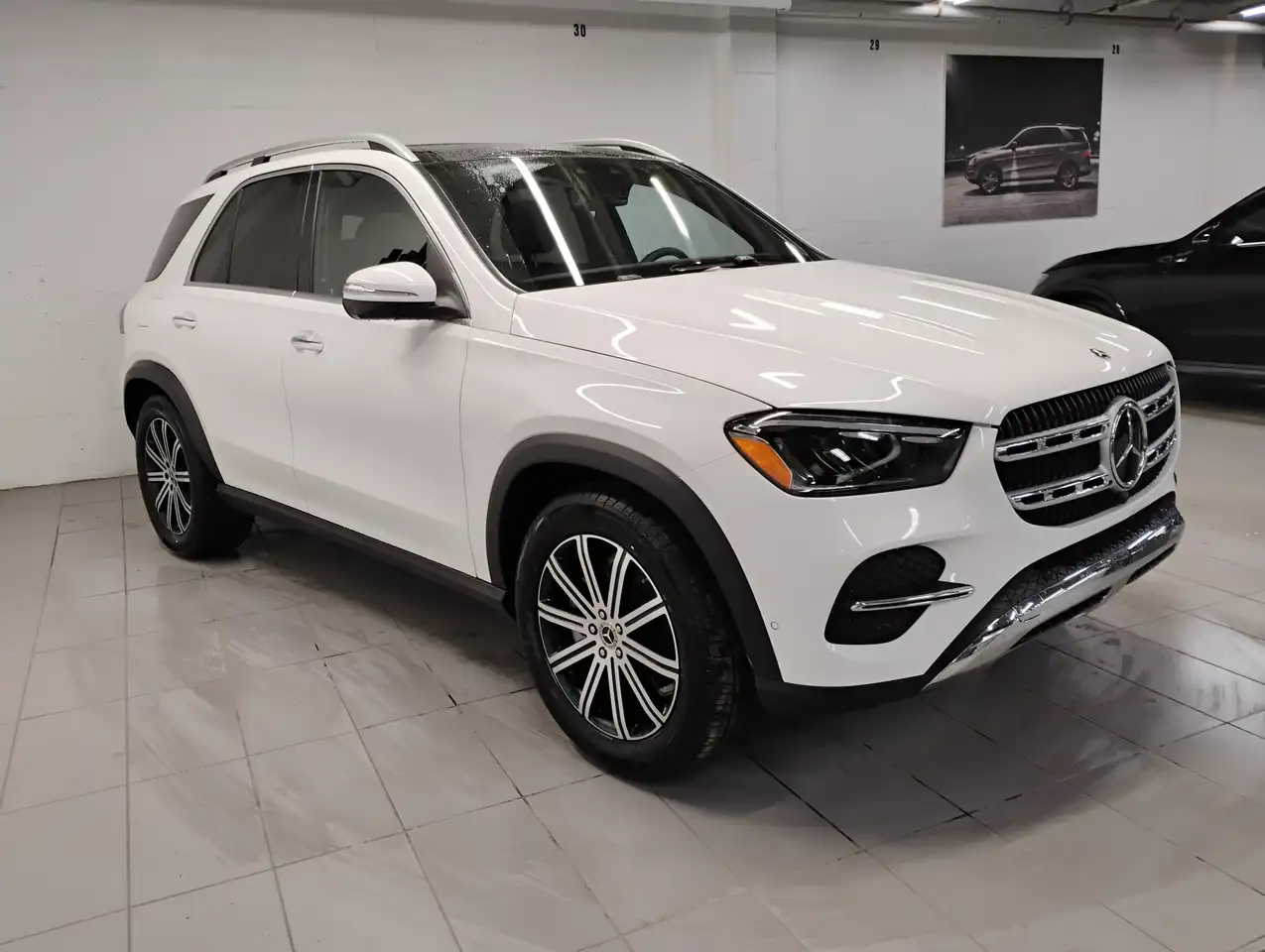 Mercedes-Benz GLE снимка Mercedes-Benz GLE