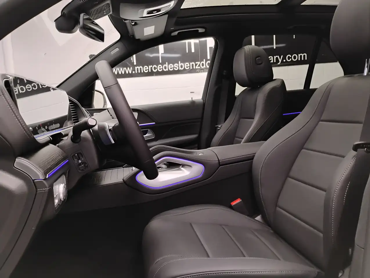 Mercedes-Benz GLE снимка Mercedes-Benz GLE