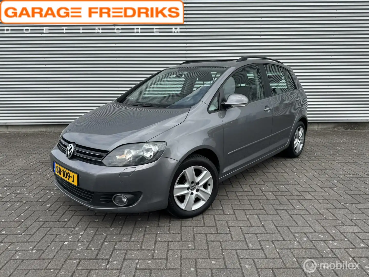 Volkswagen Golf Plus 1.6 Comfortline | Stoelverwarming | Panoramadak | Gris - 1