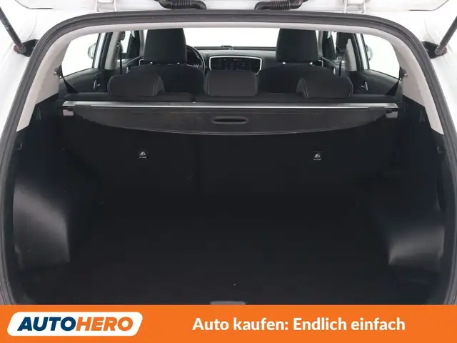 Kia Sportage view 17