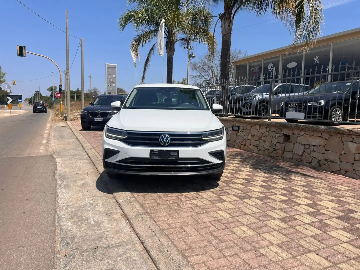 Volkswagen Tiguan Tiguan 2.0 tdi life 150cv dsg Bianco - 2