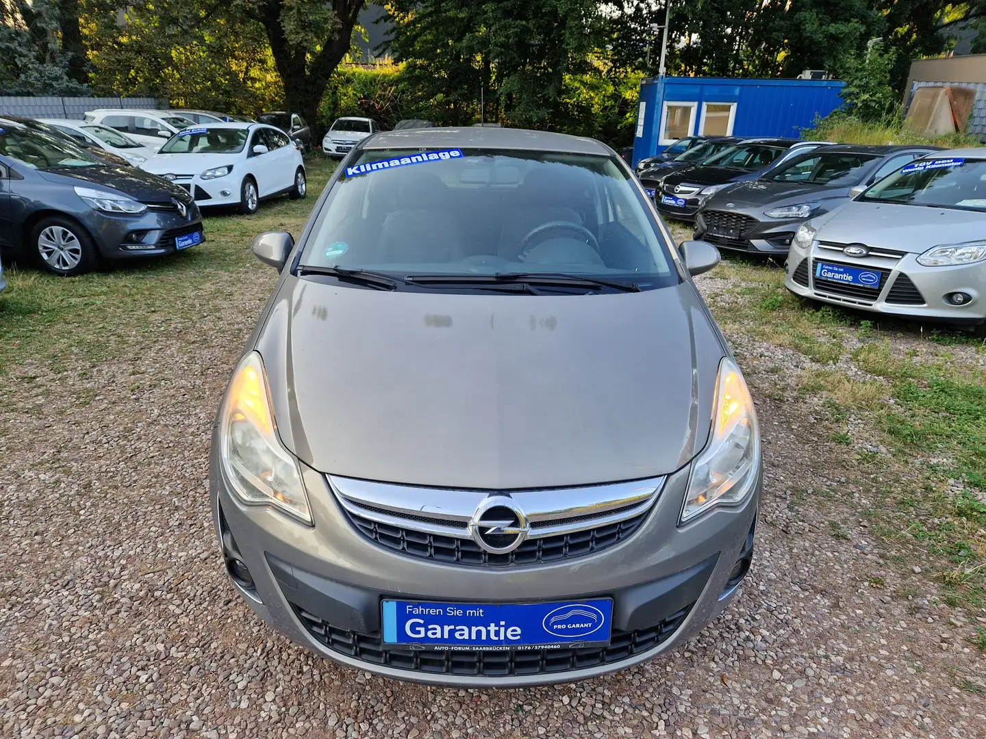 Opel Corsa D 1.4 Klima 99Tkm Sitzhzg ESP Alu PDC OPC-Line Grau - 2