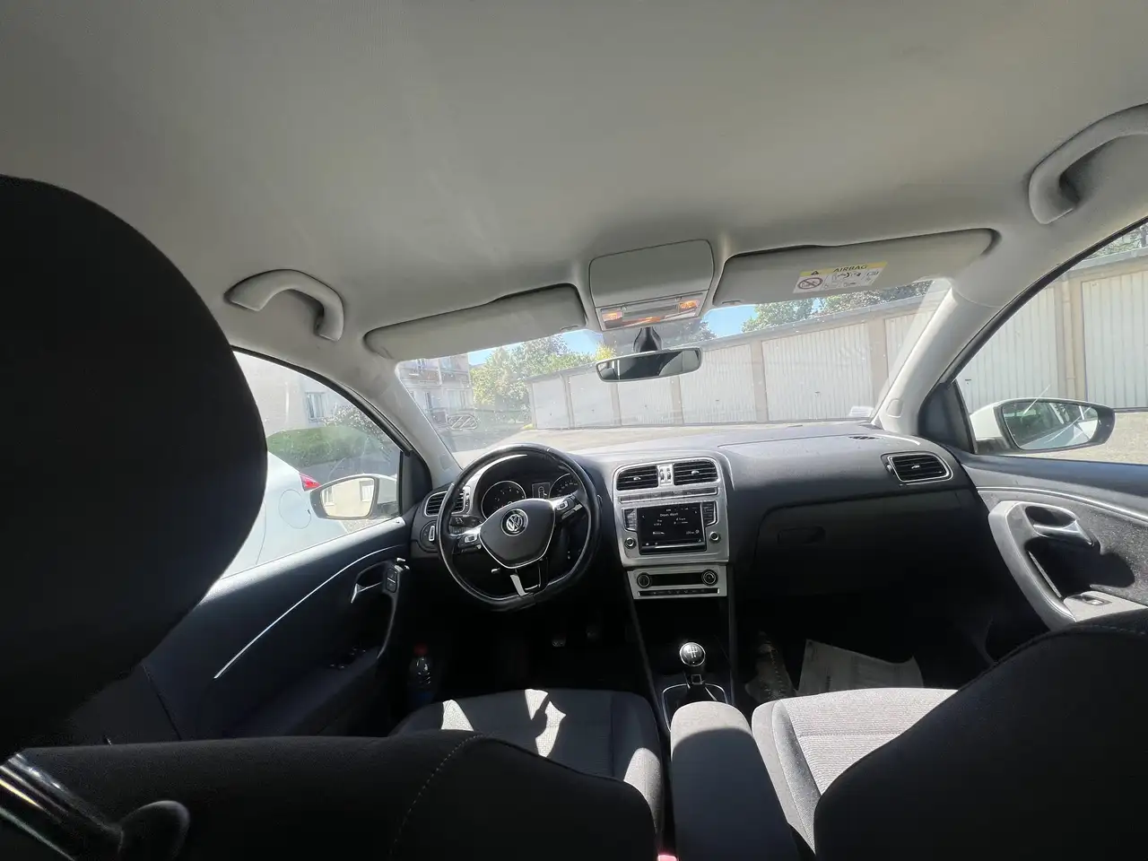 Volkswagen Polo Citadine 5 portes — photo 13
