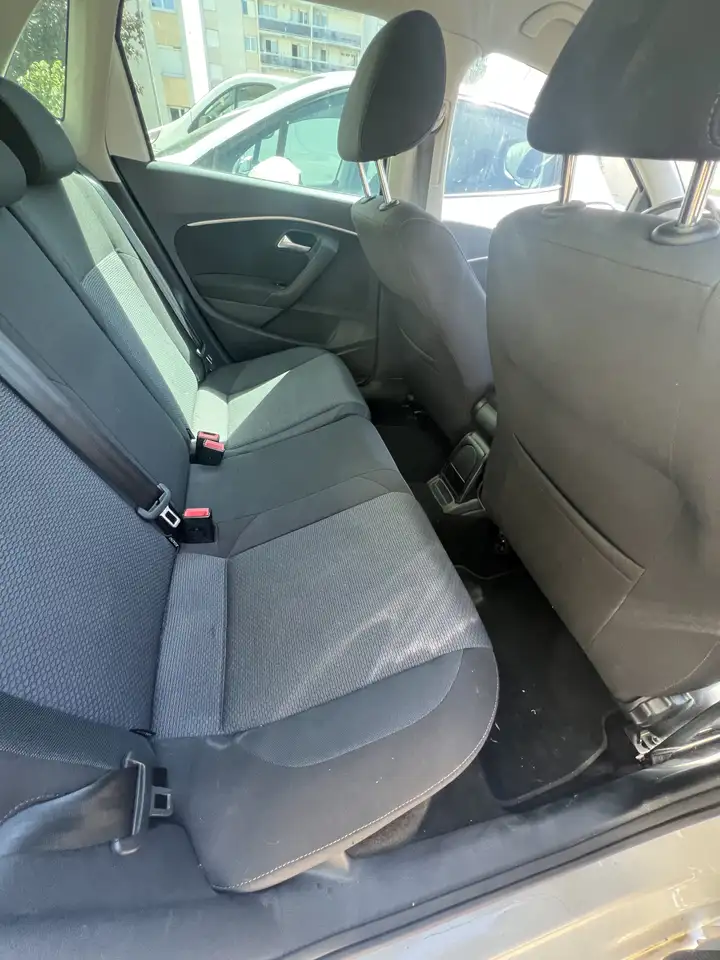 Volkswagen Polo Citadine 5 portes — photo 12
