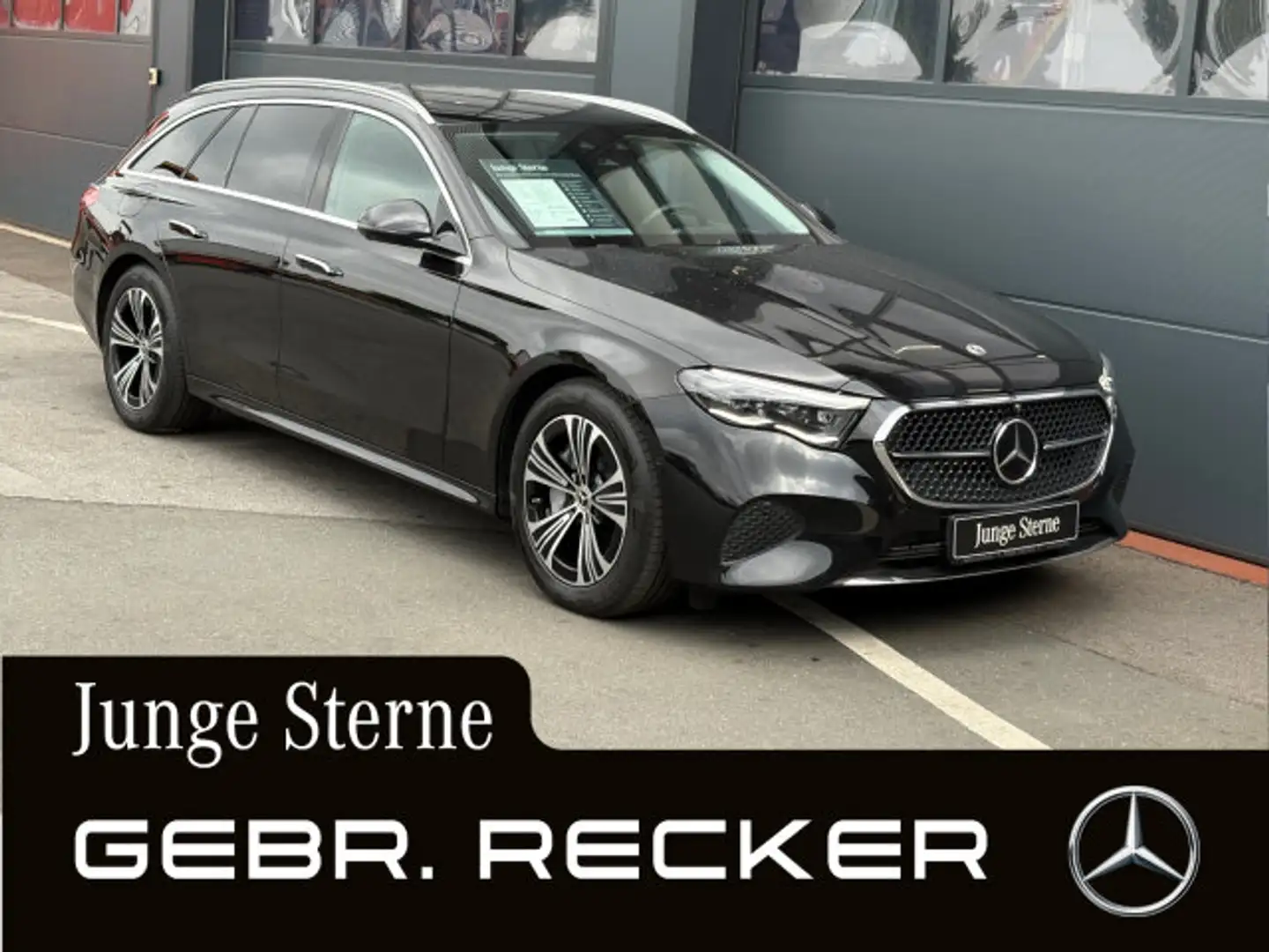 Mercedes-Benz E 220 E 220 d T 4M AVANTGARDE Advanced Plus AHK Memory Schwarz - 1