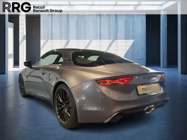 Alpine A110 view 4