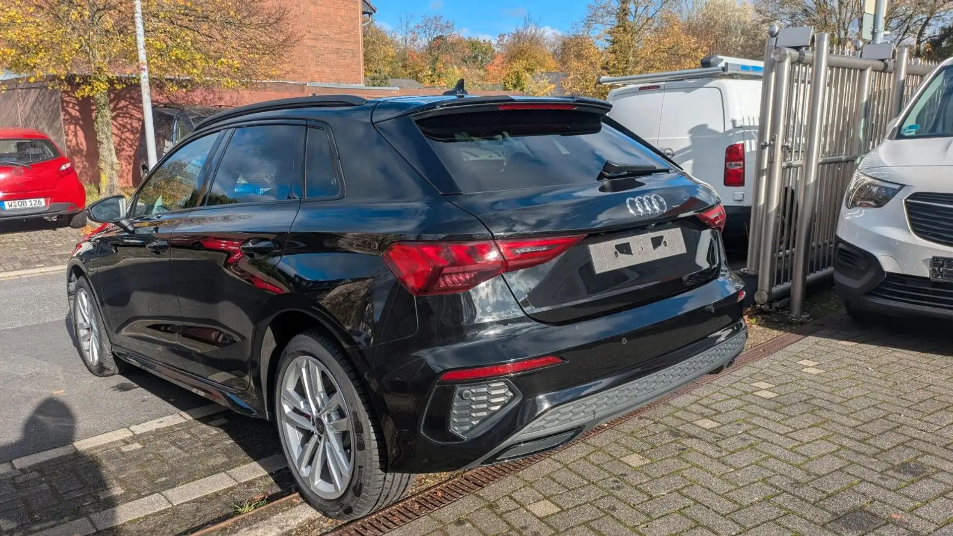 Audi A3 Sportback 45 TFSI e S Line Virtual Cockpit Schwarz - 2