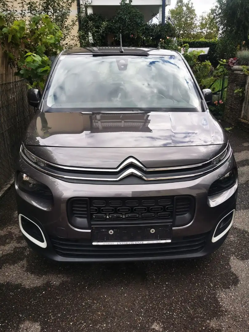 Citroen Berlingo Berlingo Pure Tech 110 S& S Live Grau - 1