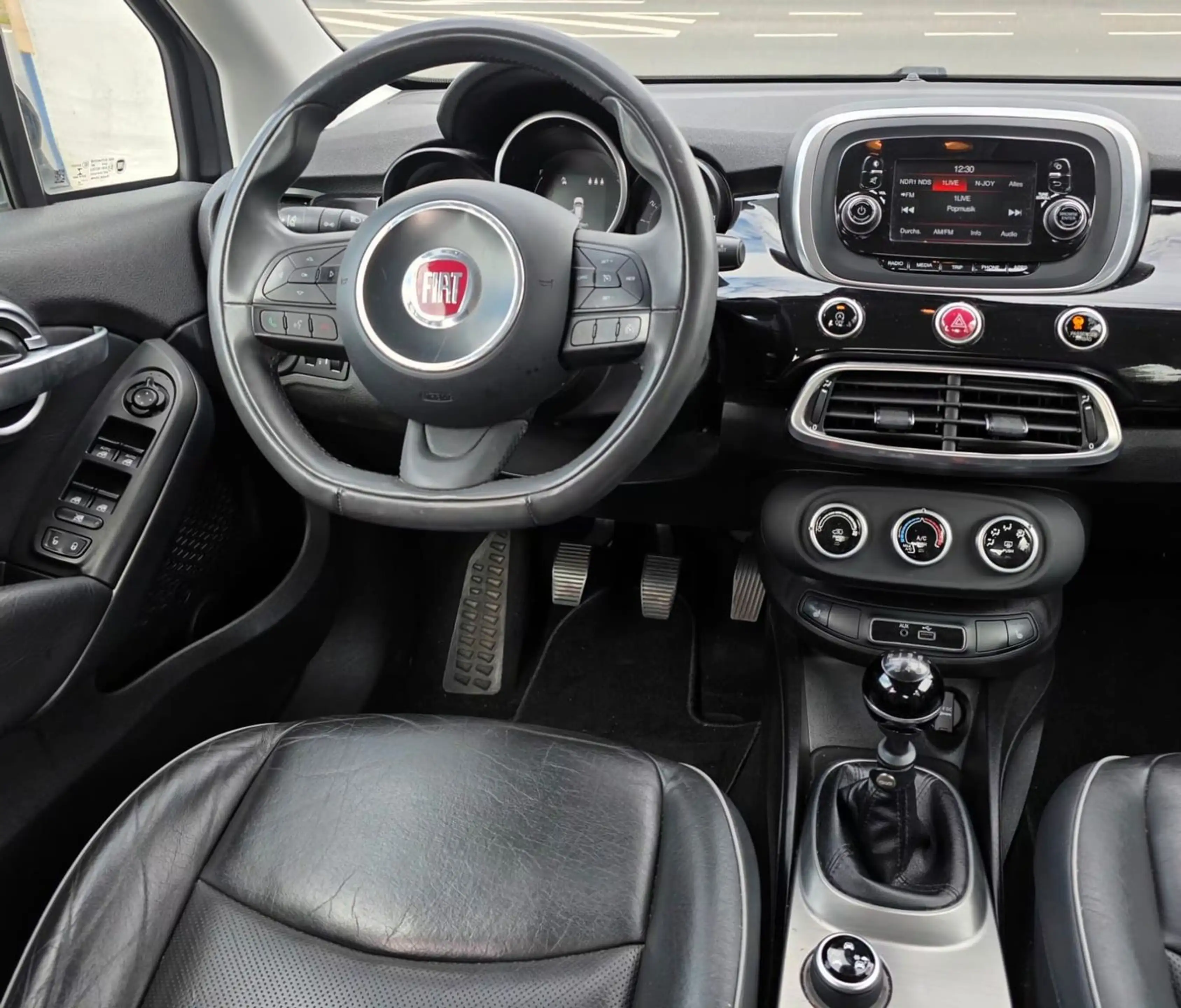 Fiat 500X Pop Star — photo 8