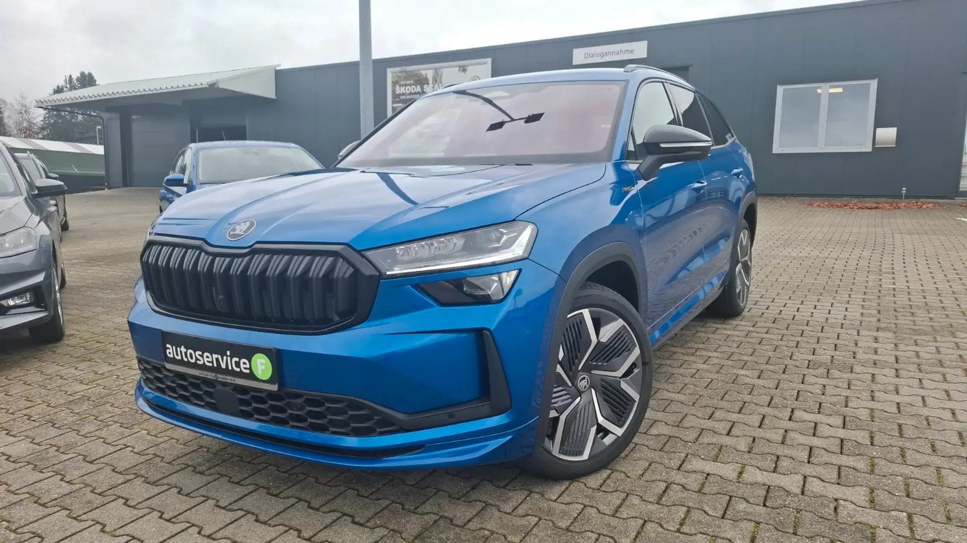 Skoda Kodiaq 2.0TDI 193PS 4x4 Sportline/AHZV/Fahr-Ass Blau - 1