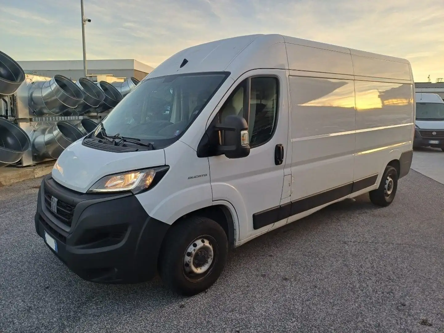 Fiat Ducato 35 2300 MJT RESTYLING 140CV LH2 CARPLAY PDC ITALIA Bianco - 2