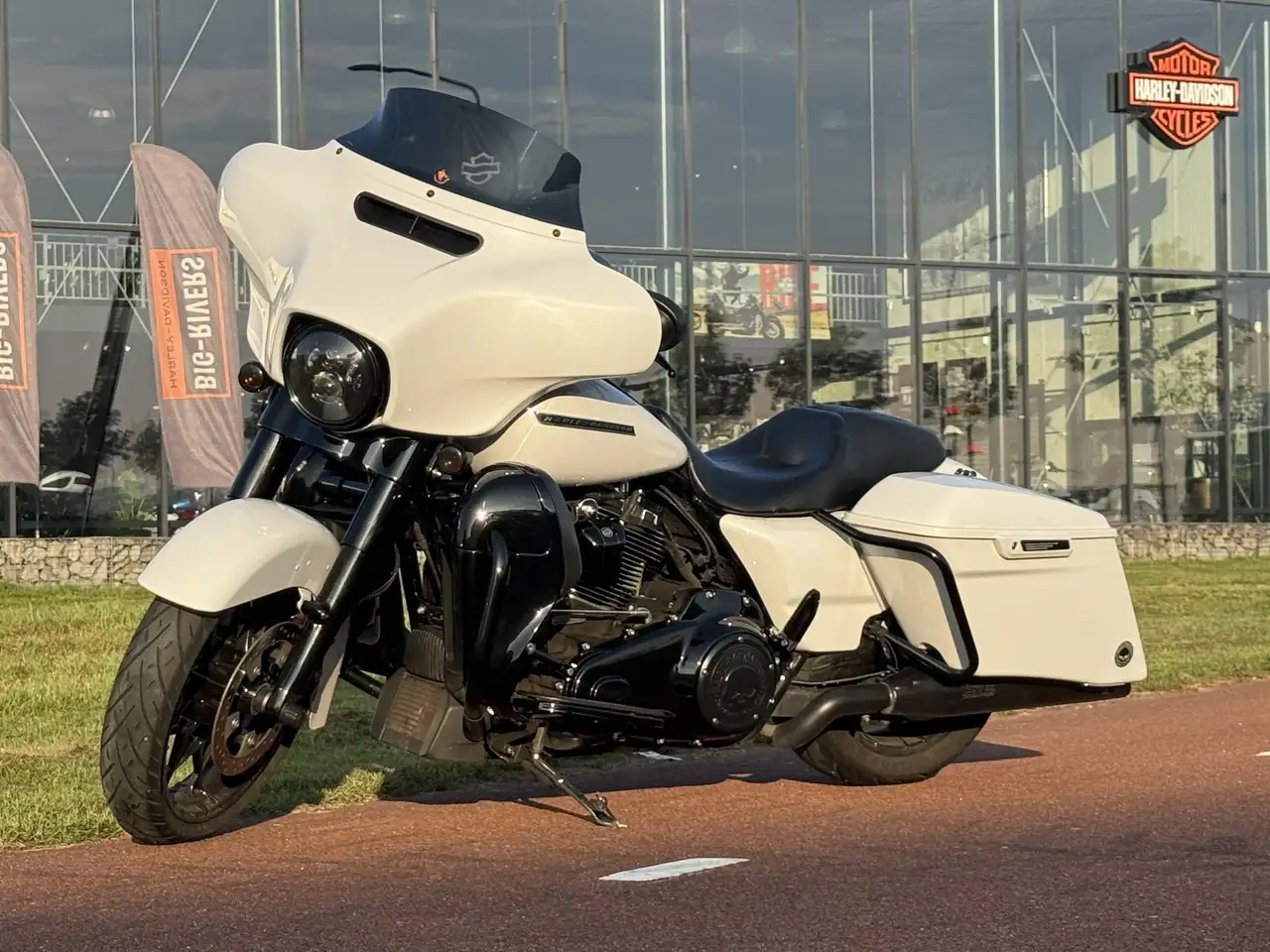 Harley-Davidson Street Glide