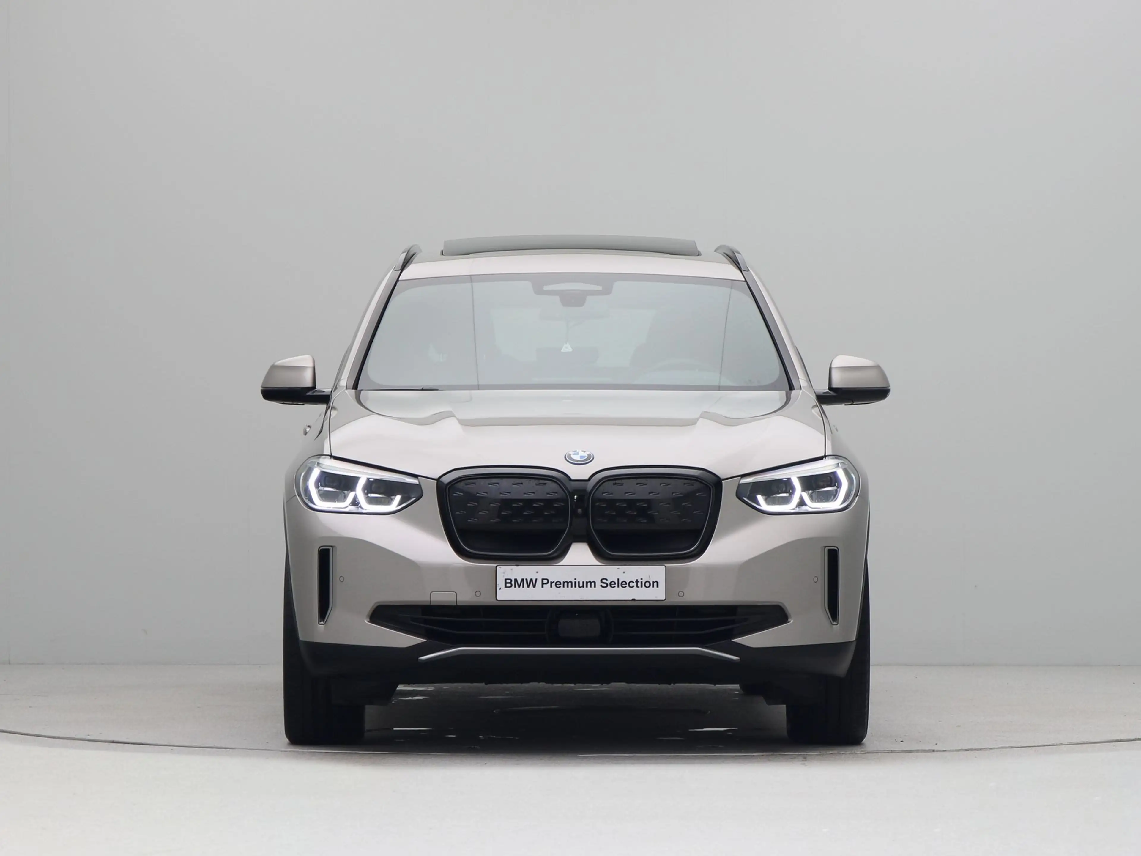 BMW iX3 High Executive 80 kWh — photo 5