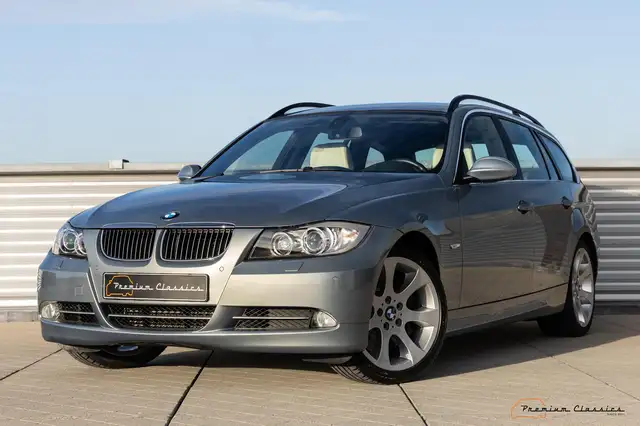 BMW 335 3-serie Touring 335i High Executive E91 | 72.000KM