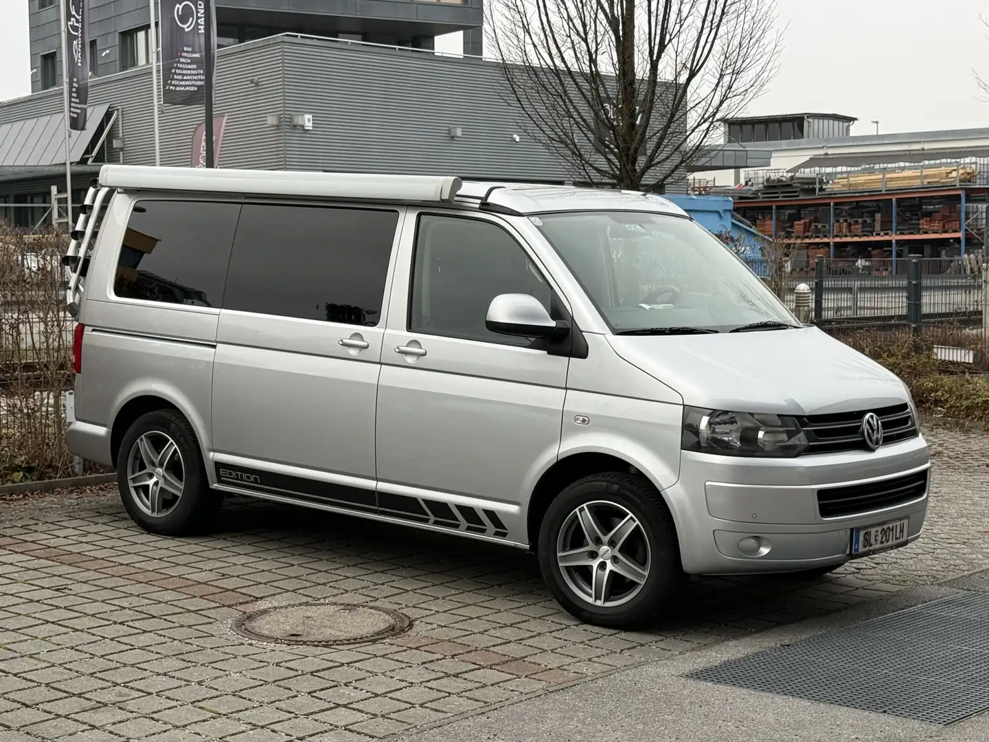 Volkswagen T5 California Beach - 1