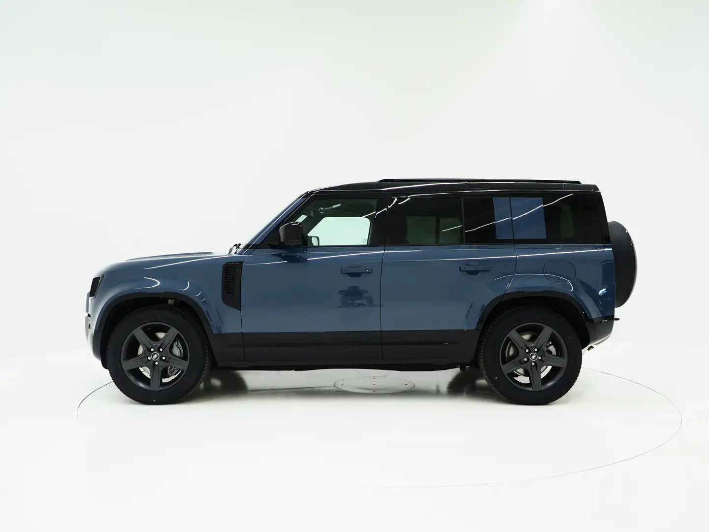 Land Rover Defender 110 2.0 P300e 110 X-Dynamic SE | Towing Pack | Col Blauw - 2