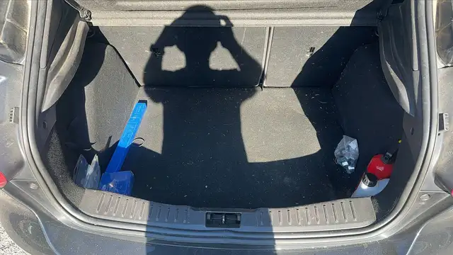 Ford Focus view 14