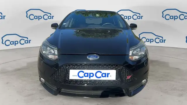 Ford Focus view 5