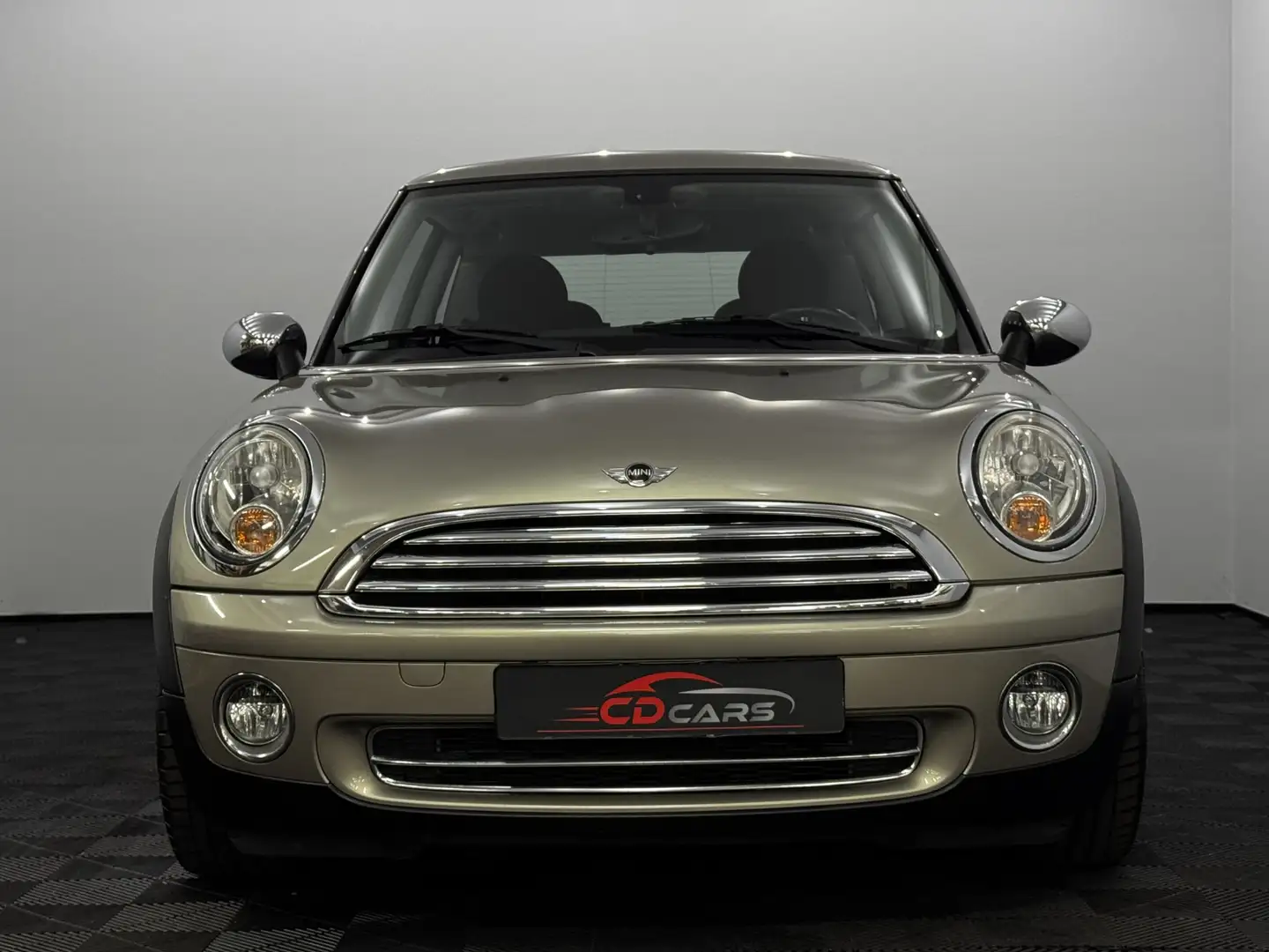 MINI One Mini 1.4 Salt Airco, A start stop, Lichtmetalen ve Grijs - 2