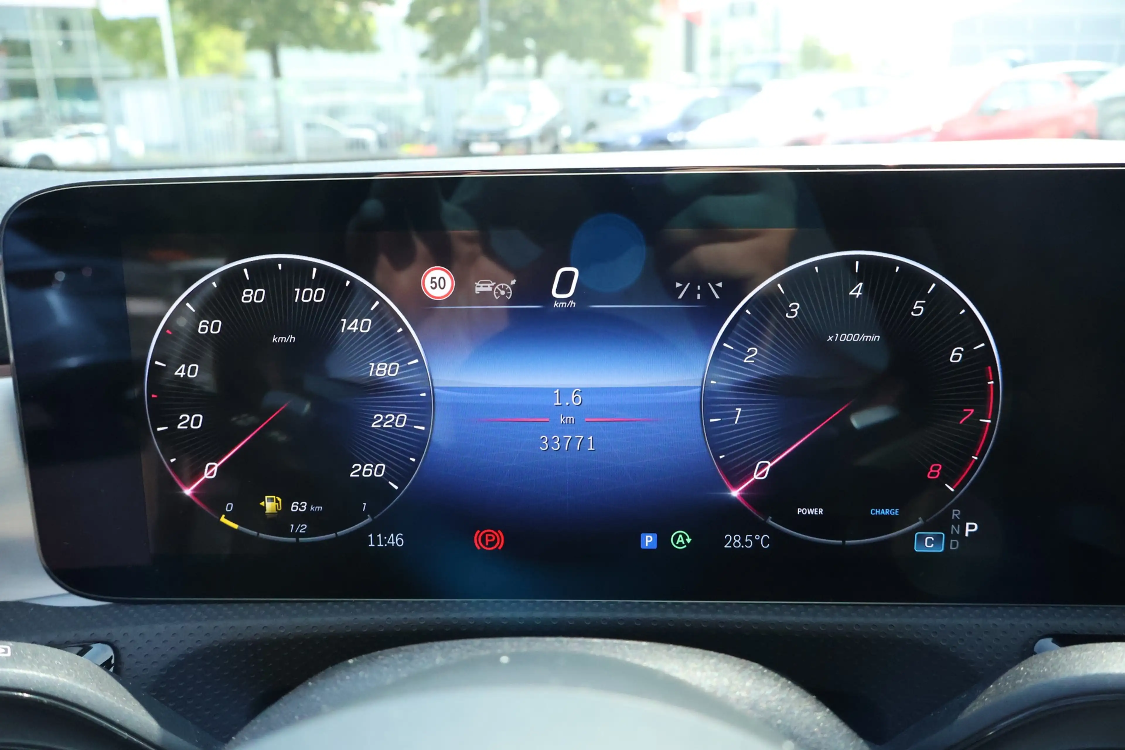 Mercedes-Benz A 180 A180 AMG Line — photo 22
