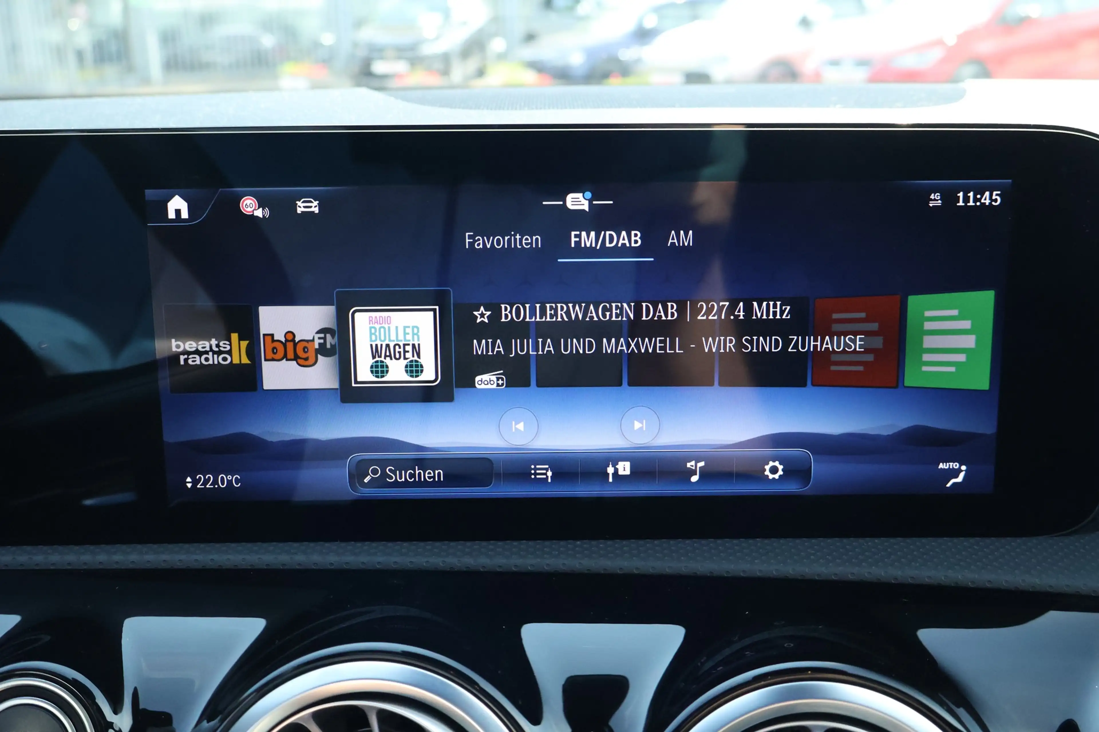 Mercedes-Benz A 180 A180 AMG Line — photo 28