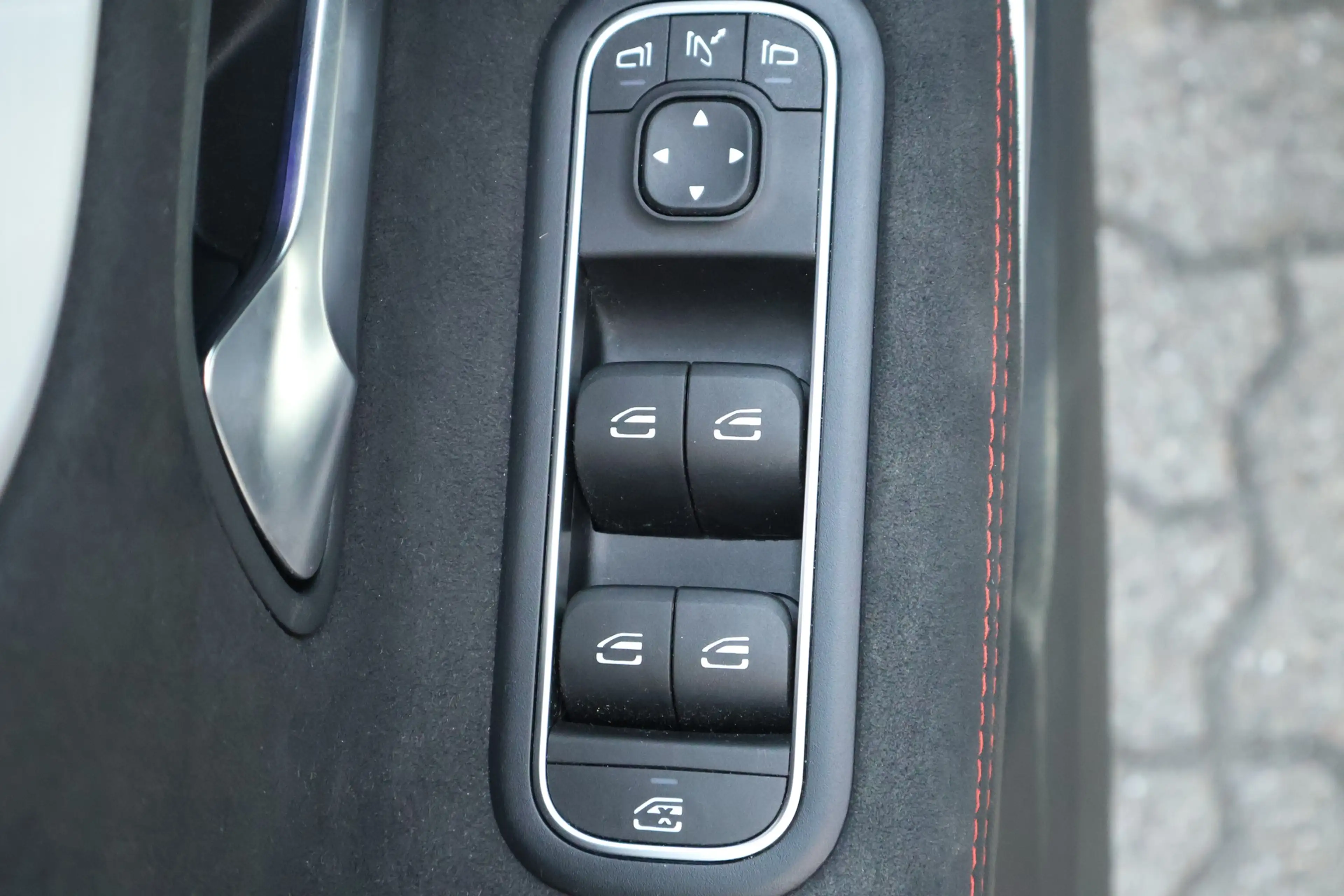 Mercedes-Benz A 180 A180 AMG Line — photo 20