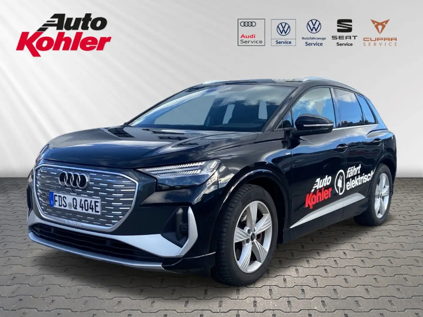 Audi Q4 e-tron 50 quattro Sportpaket Hed-up Panodach Navi digital Schwarz - 1