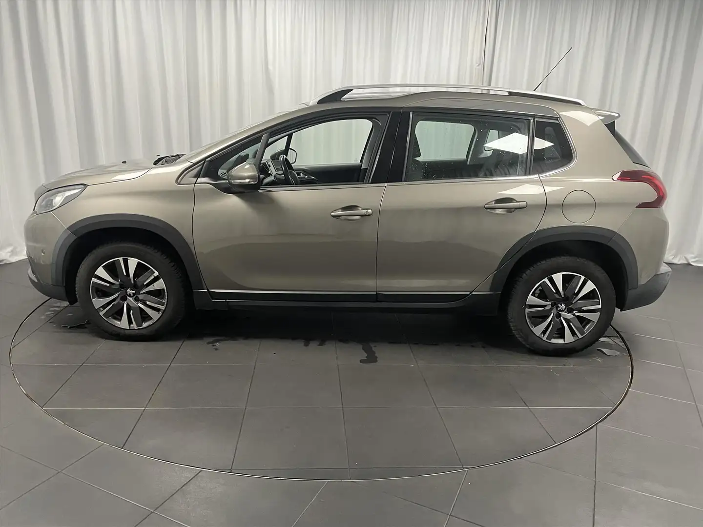 Peugeot 2008 ALLURE Automaat 110pk Navi+Carplay | Panodak Gris - 2