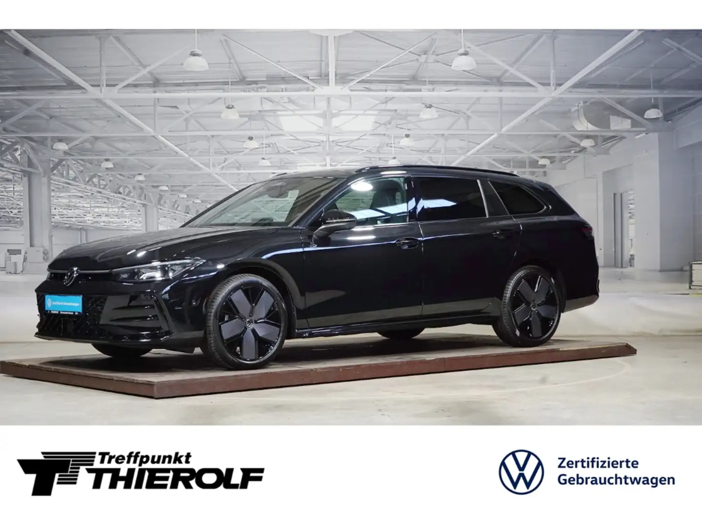 Volkswagen Passat Variant 2.0 TDI 4M R-Line Standhzg PANO Black - 1