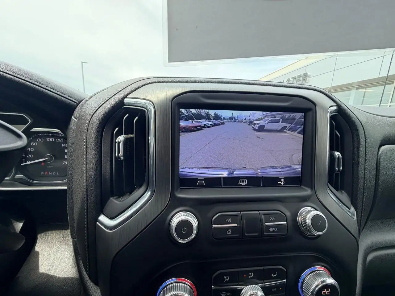 GMC Sierra 1500 photo GMC Sierra 1500
