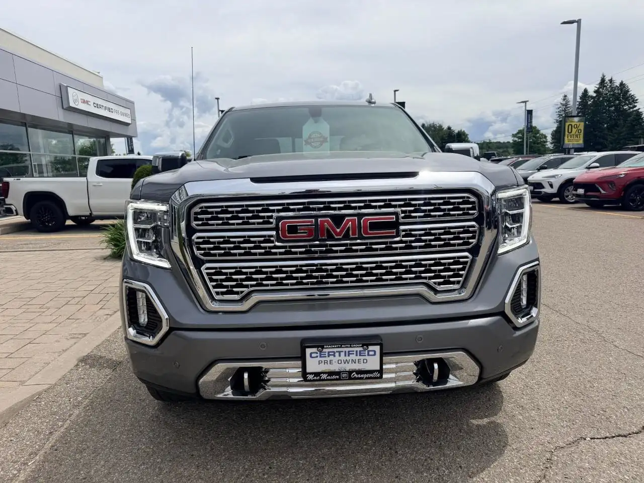 GMC Sierra 1500 photo GMC Sierra 1500