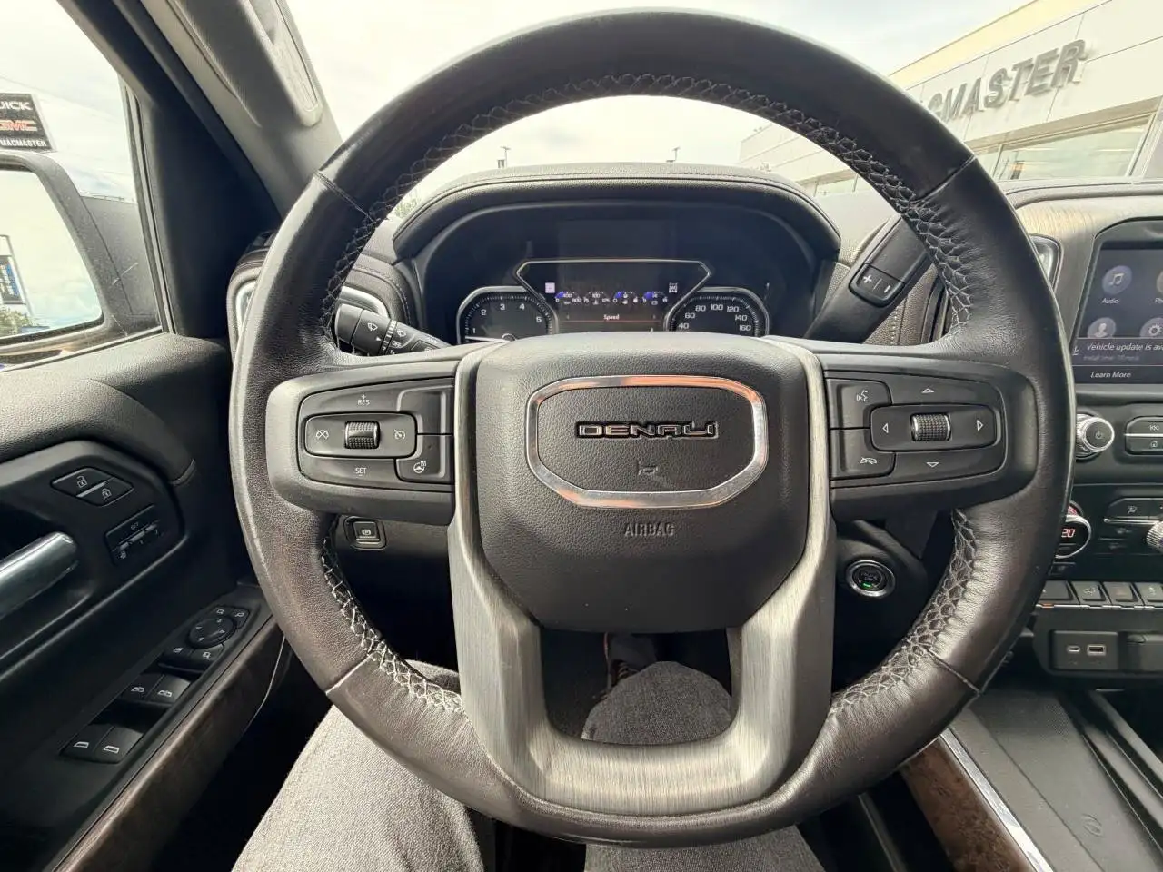 GMC Sierra 1500 photo GMC Sierra 1500