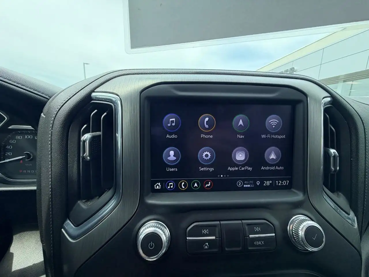 GMC Sierra 1500 photo GMC Sierra 1500