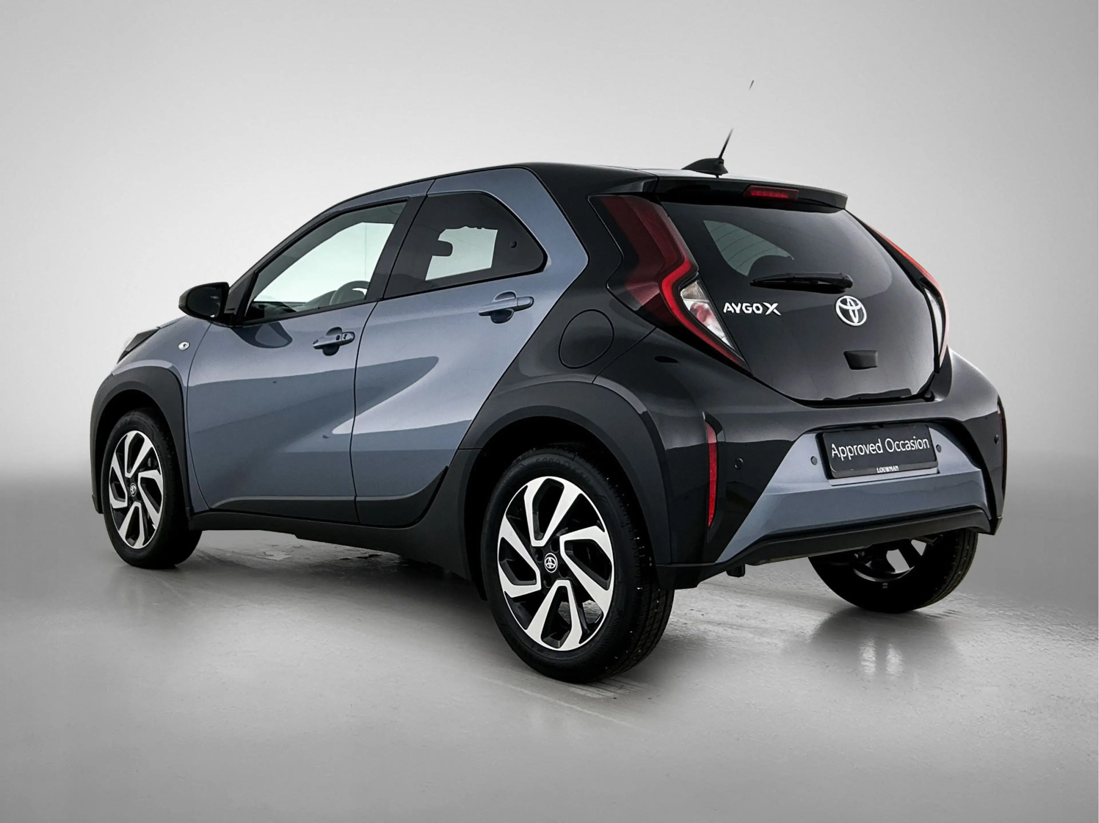 Toyota Aygo X 1.0 VVT-i S-CVT Pulse + | BTW Voertuig | Parkeerse — photo 15