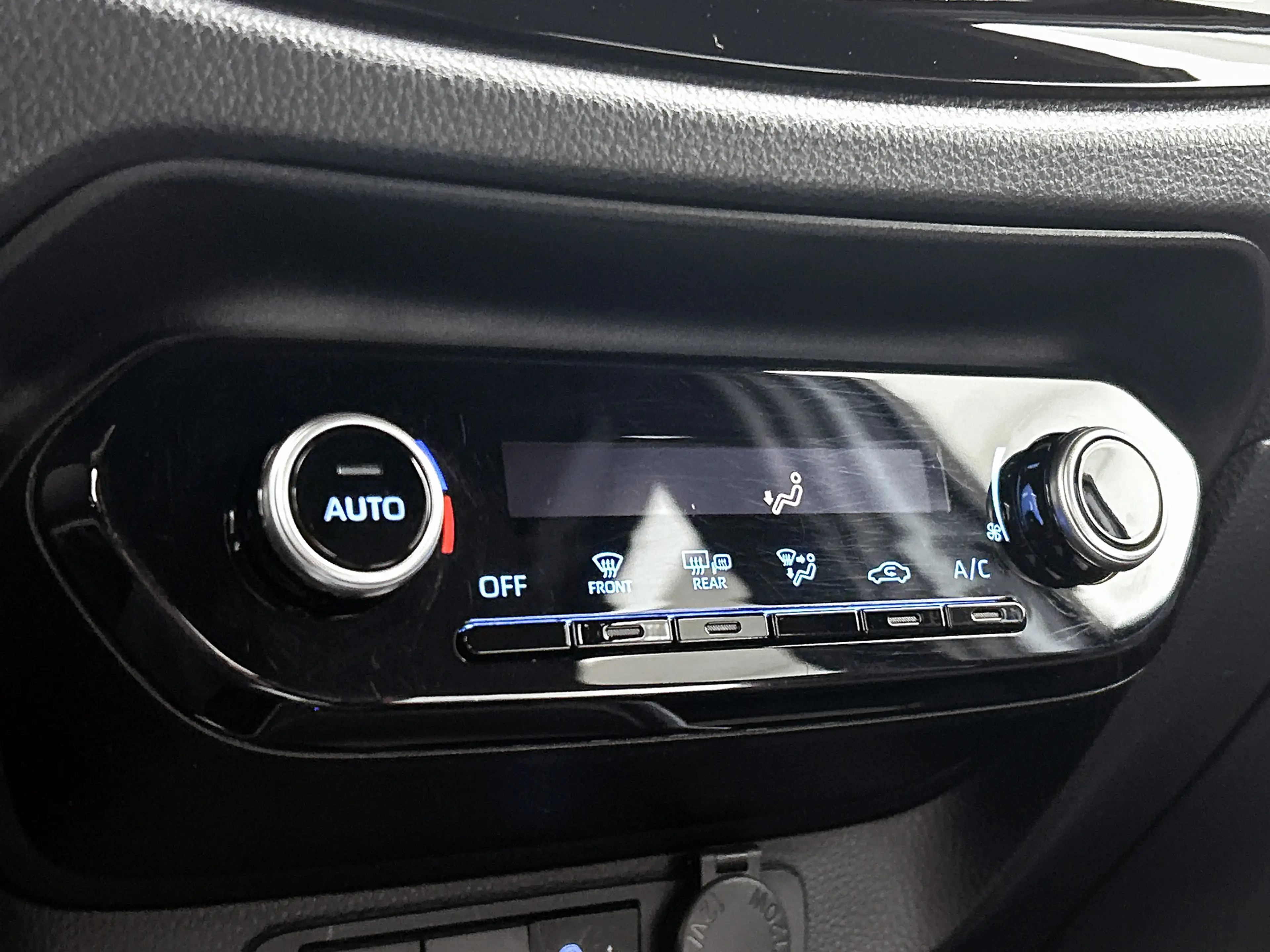Toyota Aygo X 1.0 VVT-i S-CVT Pulse + | BTW Voertuig | Parkeerse — photo 11