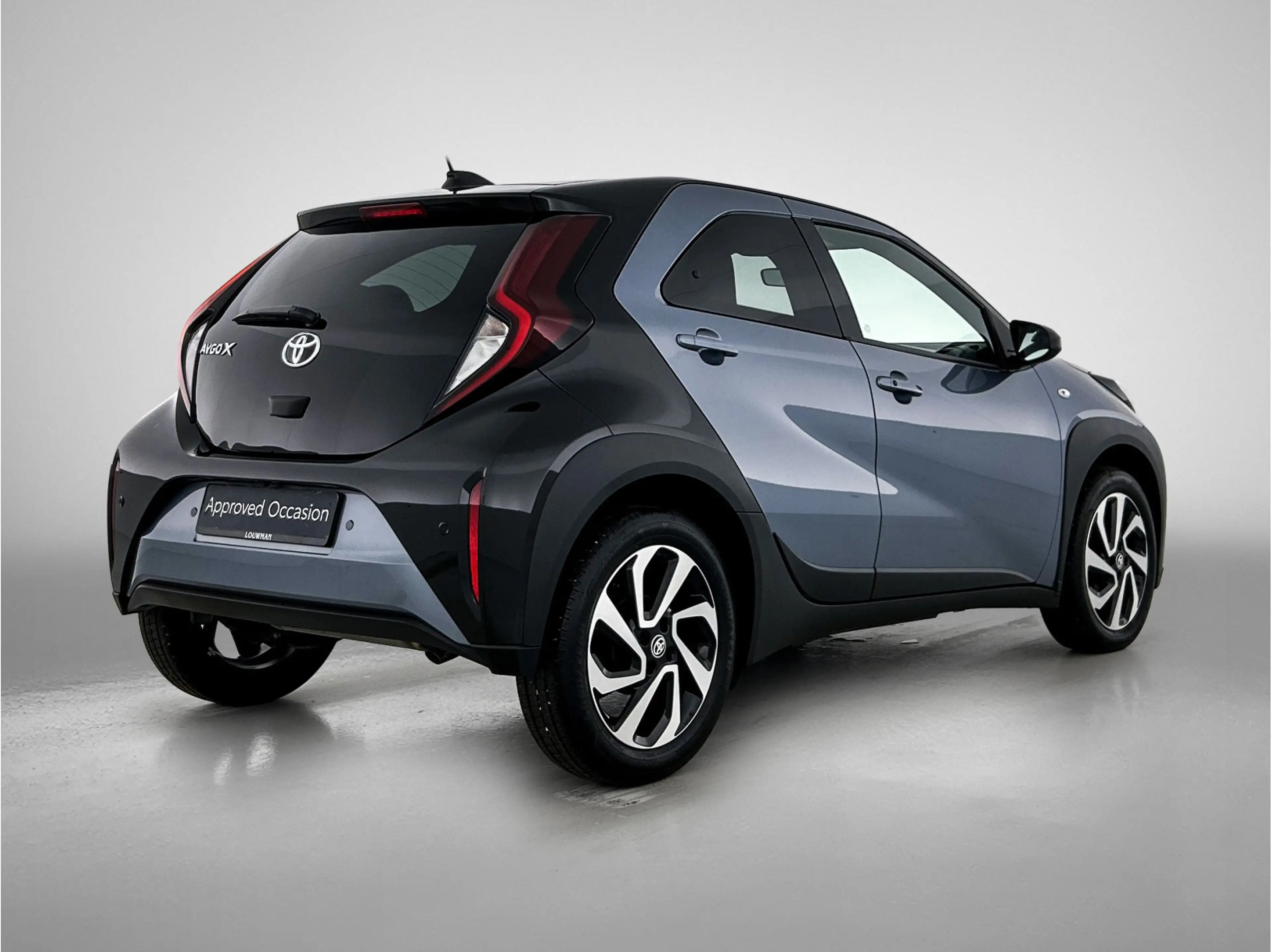 Toyota Aygo X 1.0 VVT-i S-CVT Pulse + | BTW Voertuig | Parkeerse — photo 2