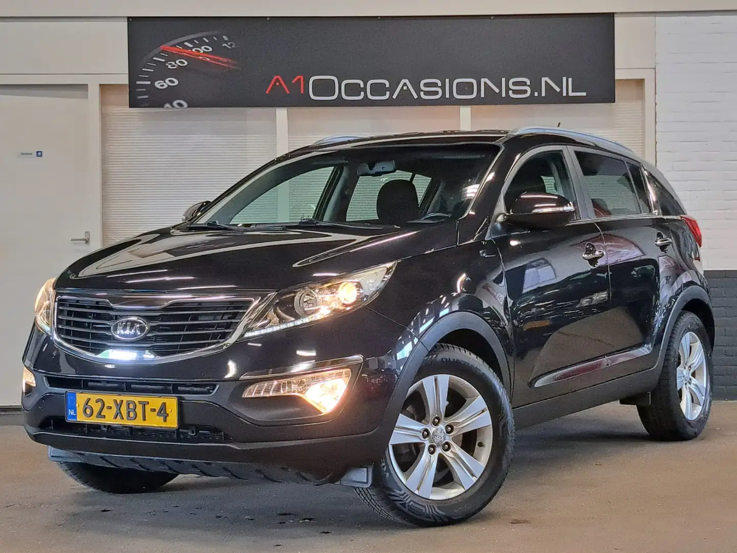 Kia Sportage 2.0 Plus Pack + NAVI Zwart - 2