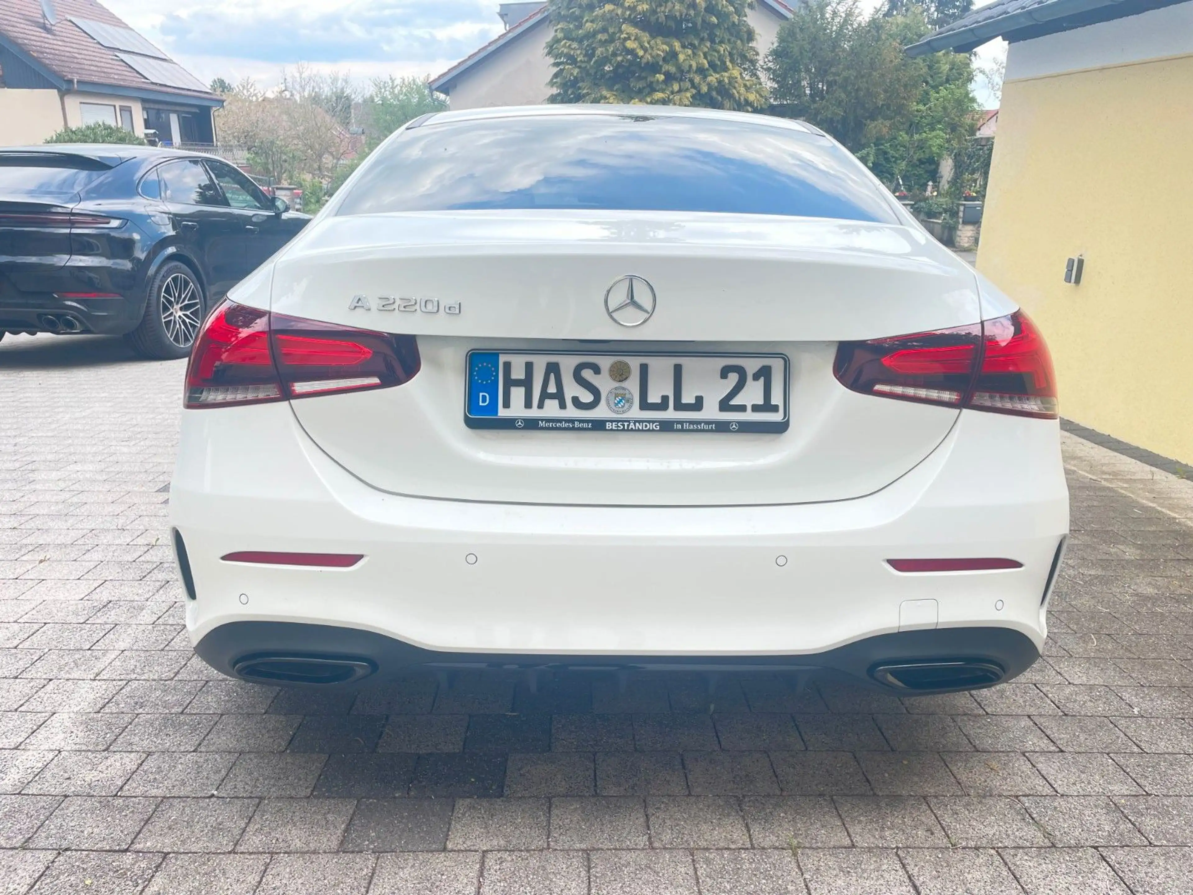 Mercedes-Benz A 220 A dLimousine AMG-Edition-NAVI-LED-Tempomat — photo 3