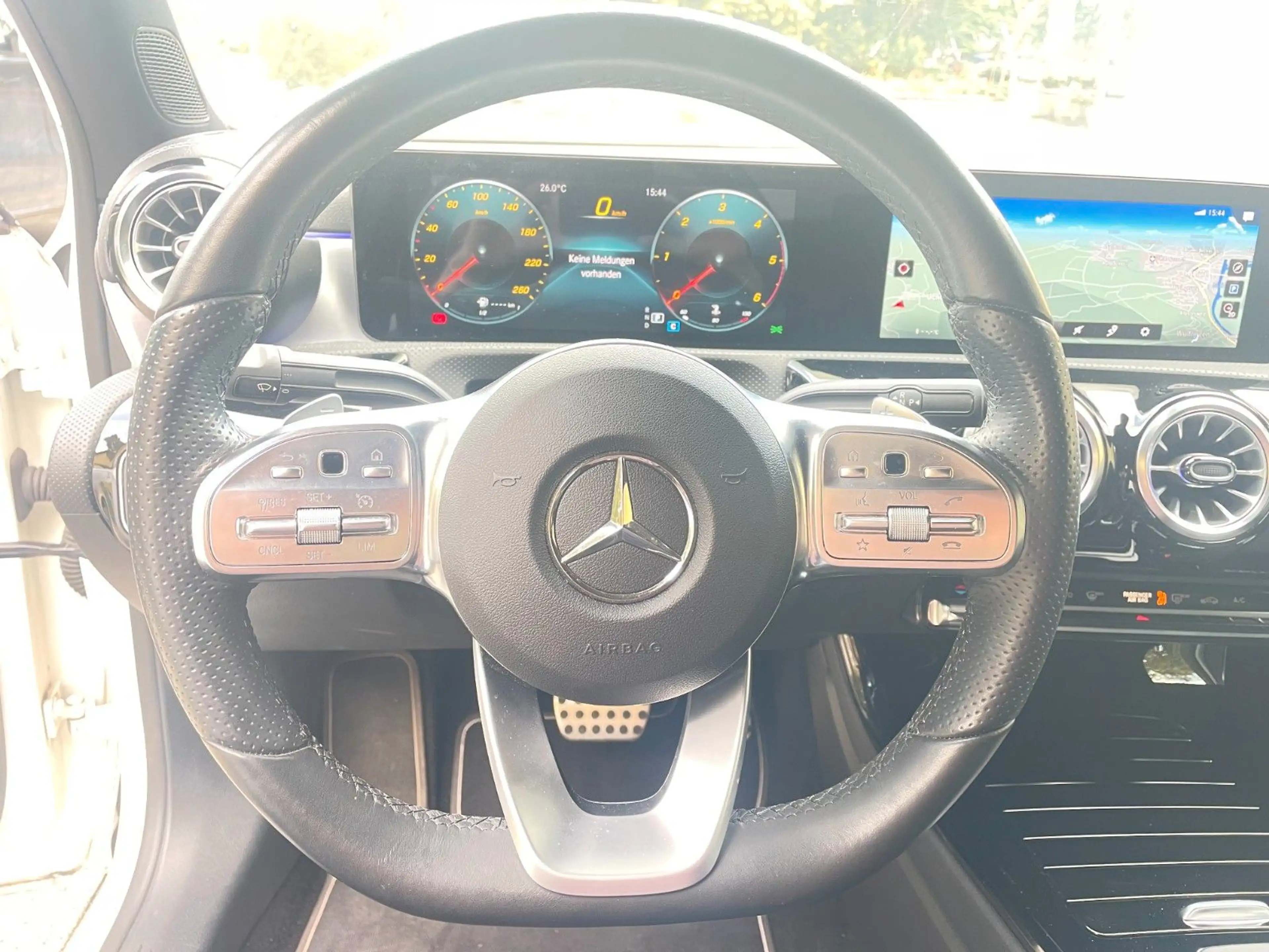 Mercedes-Benz A 220 A dLimousine AMG-Edition-NAVI-LED-Tempomat — photo 7