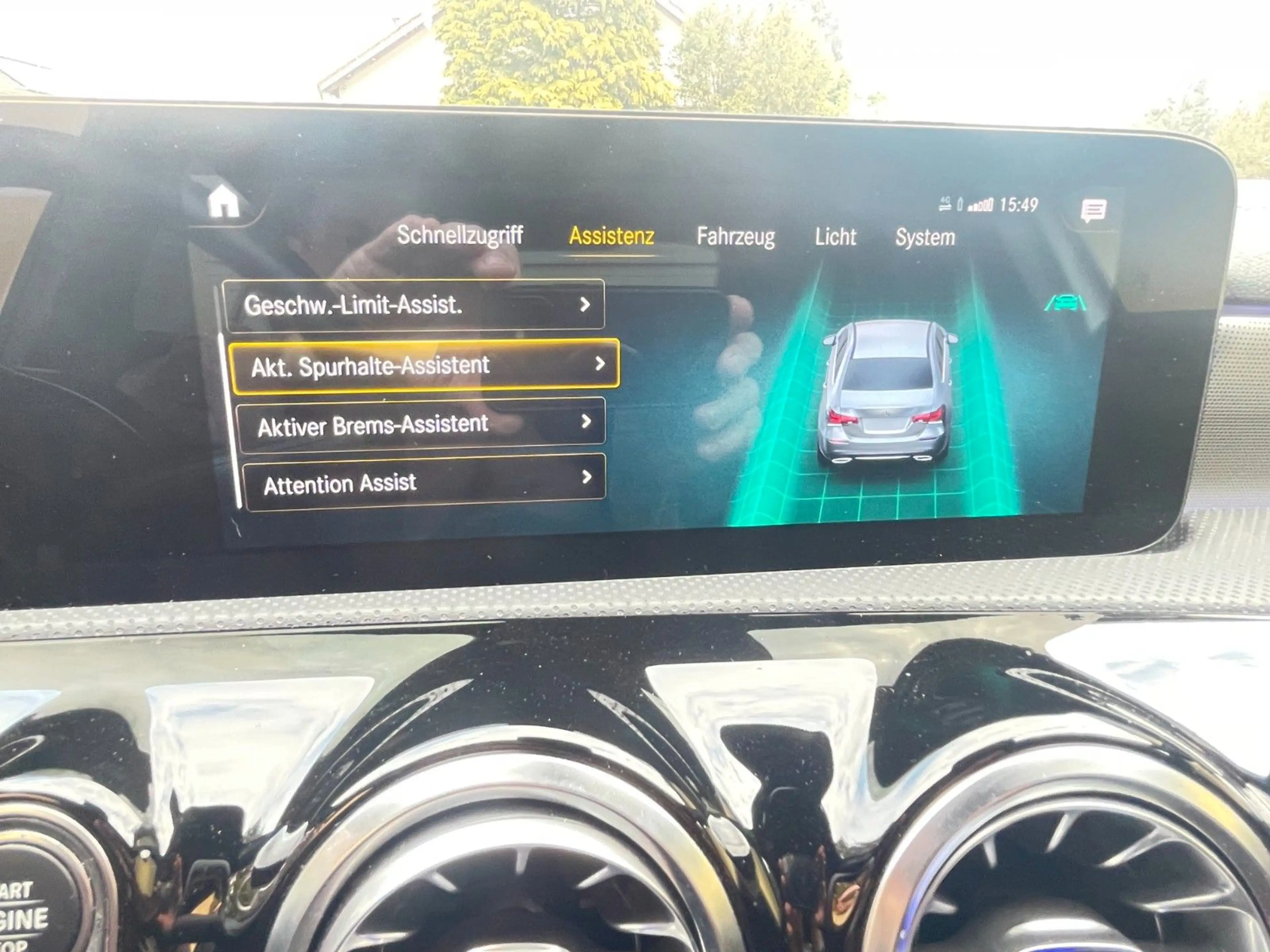 Mercedes-Benz A 220 A dLimousine AMG-Edition-NAVI-LED-Tempomat — photo 13