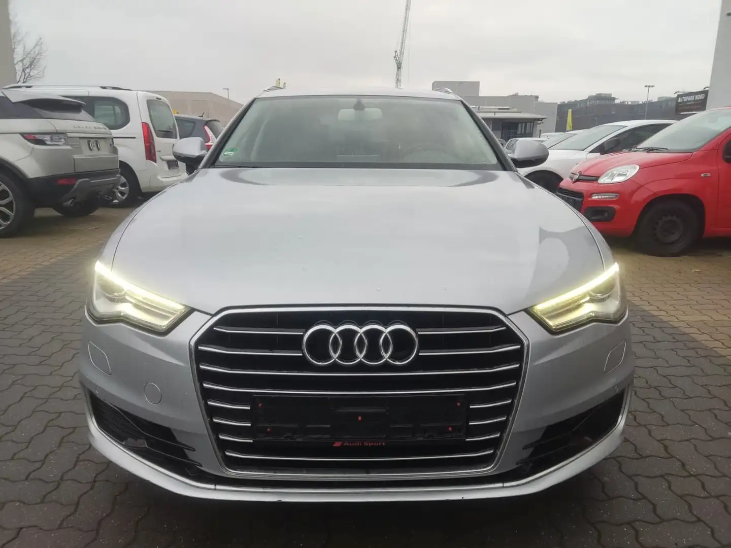 Audi A6 Avant 3.0 TDI clean diesel quattro Argent - 1