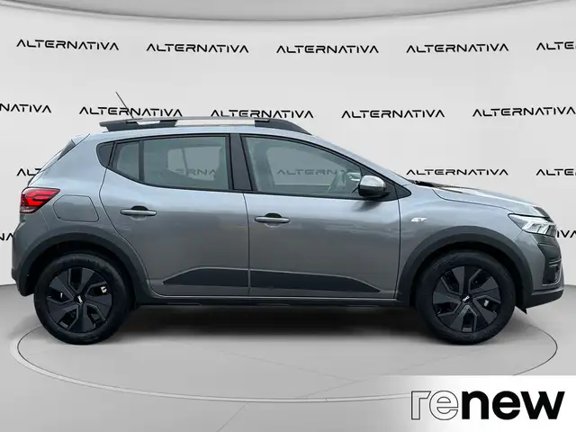 Dacia Sandero Stepway view 2