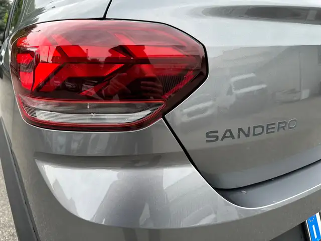 Dacia Sandero Stepway view 6