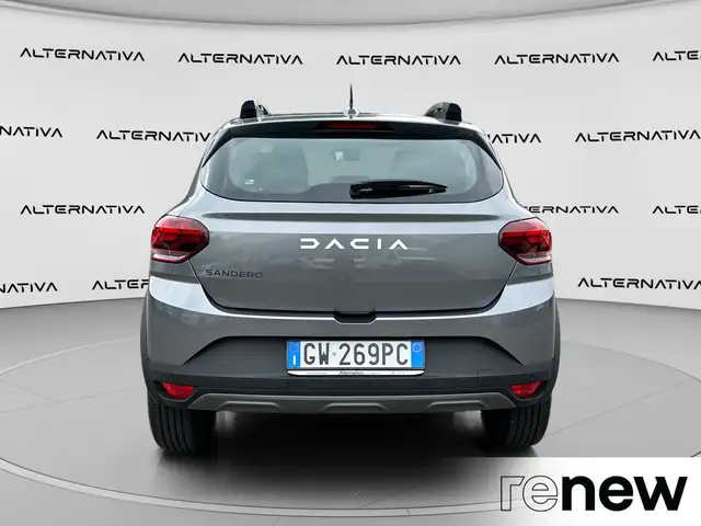 Dacia Sandero Stepway view 5