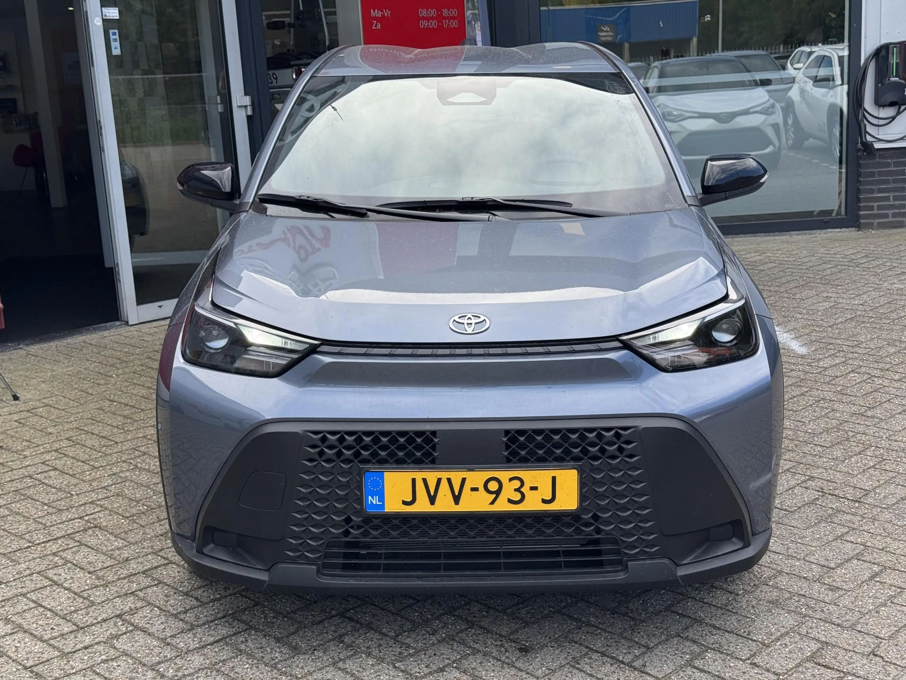 Toyota Aygo X Hybrid 115 play APPLE/ANDROID CARPLAY ADAPTIEVE CR — photo 17